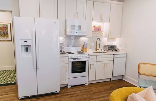 East Midtown Wohnung | NEW!! The Coop I Pettigrew Adventures in Midtown - Located in Cooper Young