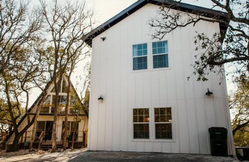 Spring Branch Haus | NEW - Unique A-frame in Canyon Lake