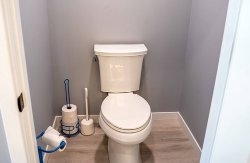 Leesburg Eigentumswohnung | NEW! UNIQUE! BE AMONG THE FIRST on LAKE TIPPECANOE.