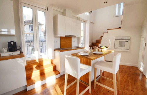 Baixa Wohnung | NEU! Vila Santana ATTIKA PENTHOUSE - Anno 1884 - Herrenhaus mit Panorama-Blick