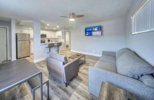 Harbordale Eigentumswohnung | New Waterfront Mahalo 1 BR Apt