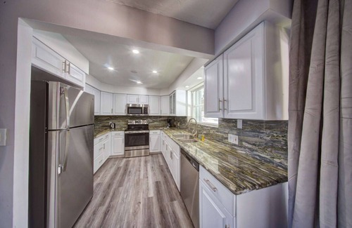 Harbordale Eigentumswohnung | New Waterfront Mahalo 1 BR Apt