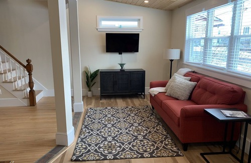 Lisbon Falls Haus | Newer 1 bedroom 1 bath furnished apartment in quiet Maine town