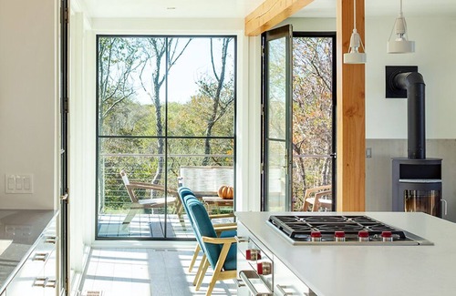 Block Island Haus | đ Newly Built, Award Winning, Modern Island Getaway with AC đ