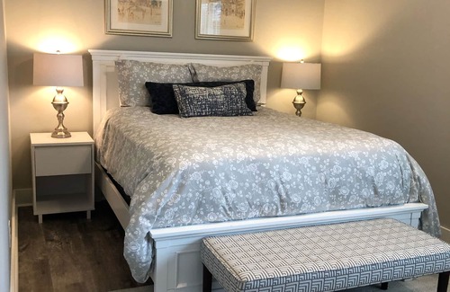 Heights Haus | Neu gebaute private Garagenwohnung in Little Rocks Heights!