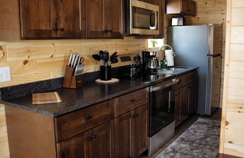 Linwood Haus | Newly Built - Saginaw Bay Patriot Point