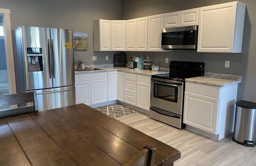 Bozeman Wohnung | Newly Built Studio with Mountain Views!