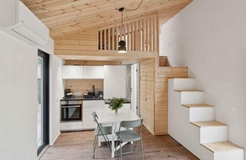 Ronde Haus | Newly Built Tiny House In Djursland