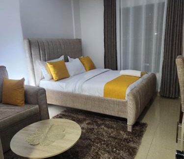 Central Province Wohnung | Newly furnished studio apartments