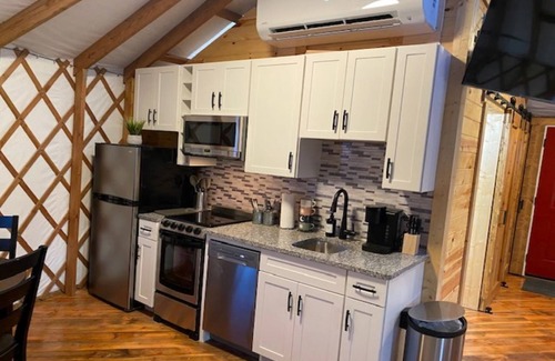 Logan Kabine | Newly Listed Yurt in Hocking County