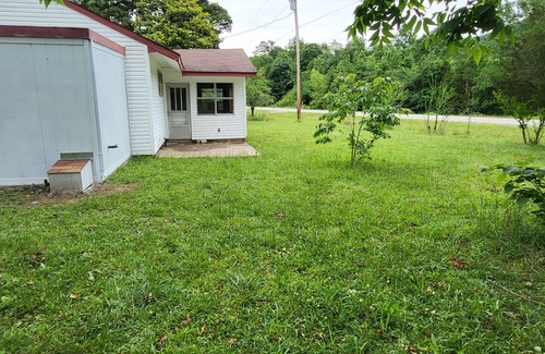 Mena Haus | Newly Remodeled Cabin on the Ouichita River