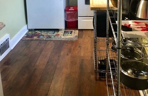 Riverfront Wohnung | Neu renoviertes Queen Anne Apartment