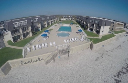 New Smyrna Beach Eigentumswohnung | Newly renovated NSB first floor condo, direct oceanfront, non-driving beach