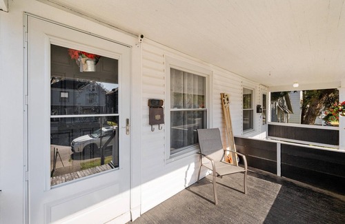 Old North Columbus Haus | Newly renovated 6 BRs OSU Stadium&Expo, 2 FREE PARKING