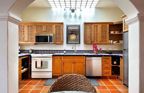 Nopolo Haus | Newly renovated, 2 bedroom, 2 bath Location at FN 525