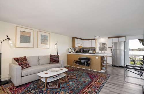 Oxford Haus | Newly Renovated Guest House located in Oxford MD