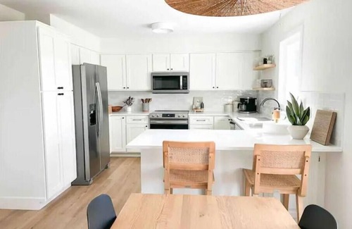 Greenville Haus | Newly Renovated, Quiet Home