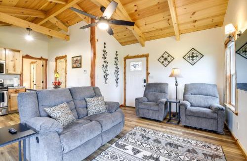 Newport Haus | Newport Retreat 12 Mi to Great Smoky Mountains!