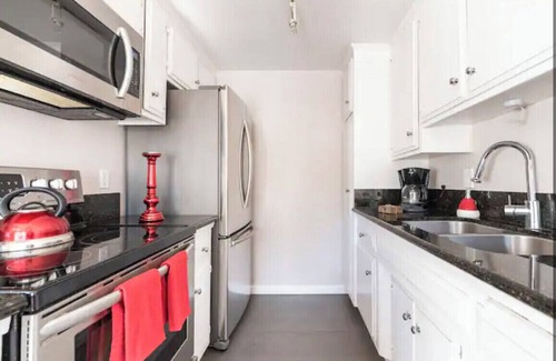 East Village Wohnung | Neben dem CONVENTION CENTER & BEACH!