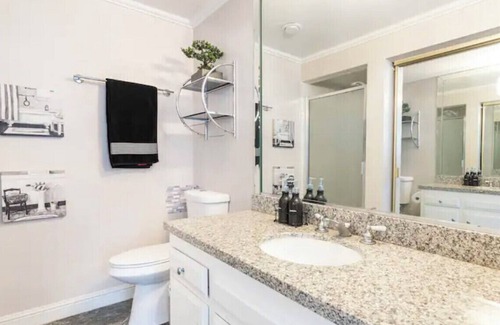 East Village Wohnung | Neben dem CONVENTION CENTER & BEACH!