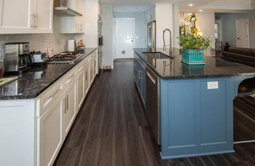 Bentonville - Fayetteville Haus | Niagara Retreat in the Heart of NWA