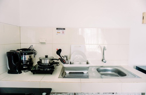 Kuningan Wohnung | Nice And Comfy Studio At Ambassade Kuningan Apartment