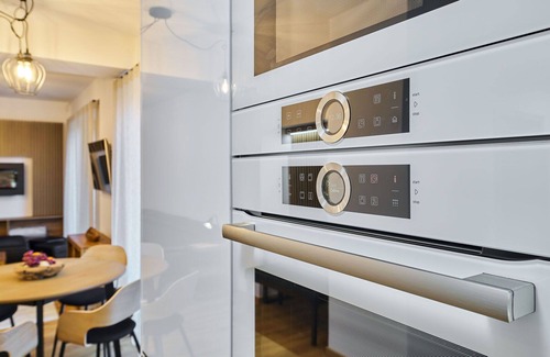 Pec pod Snezkou Wohnung | Angenehme Wohnung für 4 Leute mit W-LAN, TV, Terrasse, Panoramablick und Parkplatz