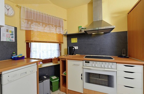 Bad Pyrmont Wohnung | Schöne Wohnung in Holz mit Terrasse
