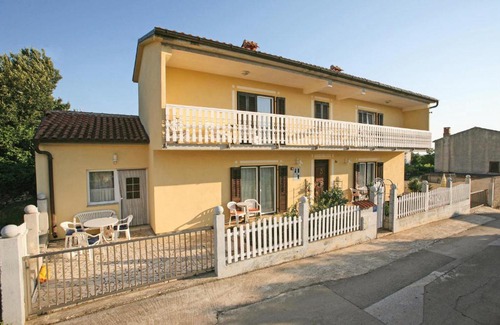 Liznjan Wohnung | Nice apartment in Liznjan with