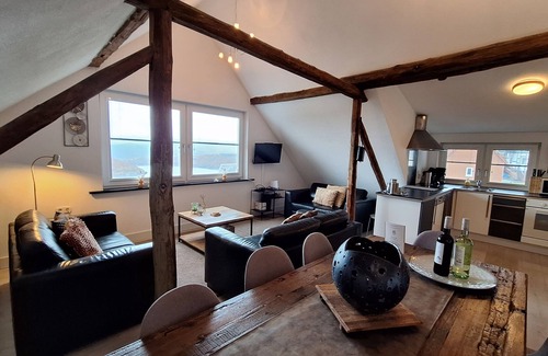 Waldeck Wohnung | Schones Ferienwohnung mit wunderschönen Seeblick und große Garten