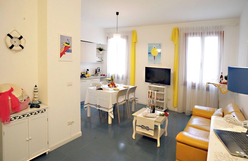 Rimini Historic Center Wohnung | Am Kanalhafen, Blick auf die römische Brücke und das alte Dorf, KOSTENLOSES WIFI, Klimaanlage, Parkplatz