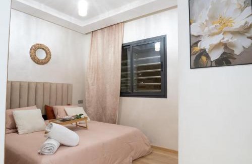 Ain Harrouda Wohnung | Nice & Comfortable 2BHK panoramic balcony with swimming pool