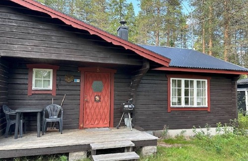 Stoten Haus | Schön eingerichtete Ferienhaushälfte zum Skiurlaub oder zum Wanderurlaub