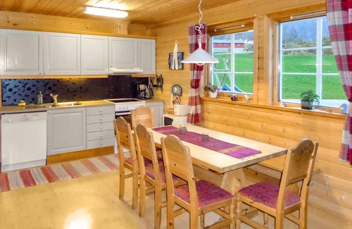 Akra Haus | Schönes Zuhause in åkra mit WLAN