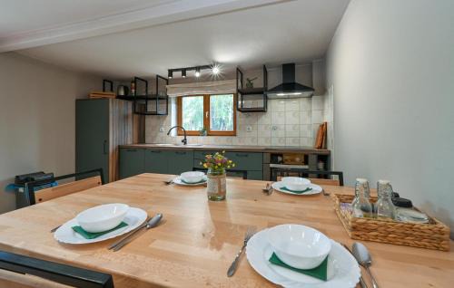 Novigrad Podravski Haus | Nice Home In Bakovcica With Sauna