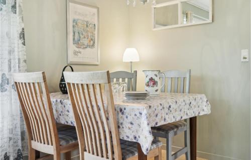 Bog By Haus | Nice Home In Bogø By With Wifi