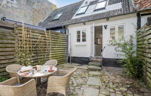 Faaborg Haus | Nice Home In Faaborg With Wifi