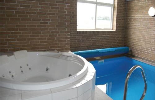 Flovt Strand Haus | Nice Home In Haderslev With Sauna
