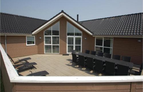 Flovt Strand Haus | Nice Home In Haderslev With Sauna