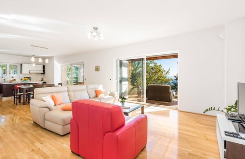 Opric Haus | Schönes Haus in Lovran mit Sauna