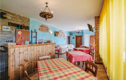 Marsaglia Haus | Nice Home In Marsaglia Cn With Jacuzzi