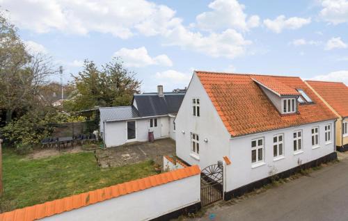 Arnager Haus | Nice Home In Rønne With Wifi