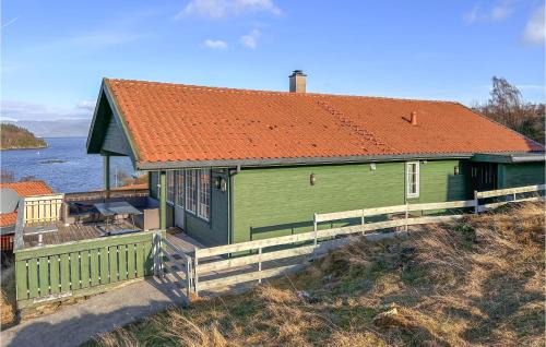 Sjernarøy Haus | Nice Home In Sjernarøy With Wifi