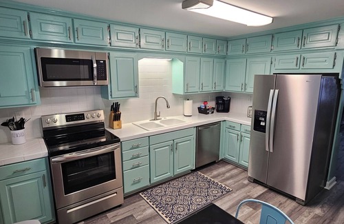 Buckroe Beach Haus | Nicely Finished Apt on Buckroe Beach