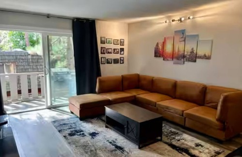 Incline Village Eigentumswohnung | Nicely remodeled 2 bedroom condo in Incline Village close to everything.