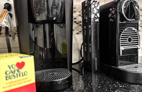 South New River Isles Haus | Nick's Waterfront Oasis w/ Private Heated Pool