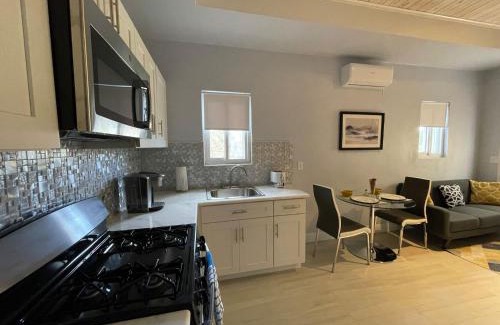 Royal Bahamian Estates Wohnung | Nicoles Nest Brand New Exquisite Studio Hideaway