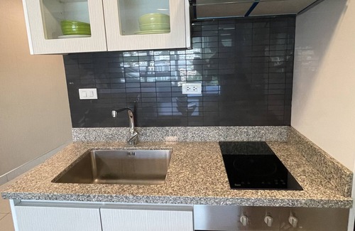Nimman Wohnung | Nimman Studio with FREE Motorbike - Kitchen - View - Pool - Chom Doi 2