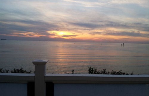 Birdsnest Haus | Nine Minutes from Beaches and Golf Courses in Cape Charles
