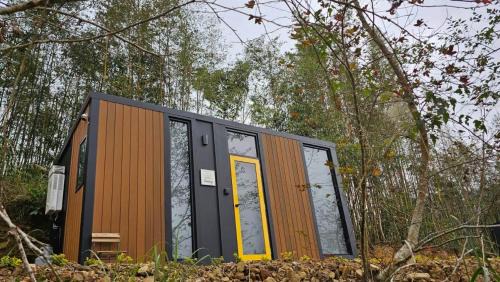 Wufeng Haus | Ninekm Forest Wilderness X by Tiny Away